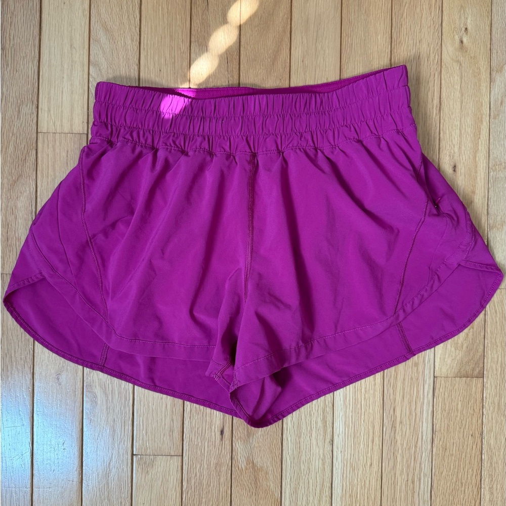 Lululemon track that shorts